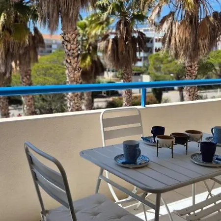 T2 A 6 Min A Pied De La Avec Piscine Apartment Le Lavandou